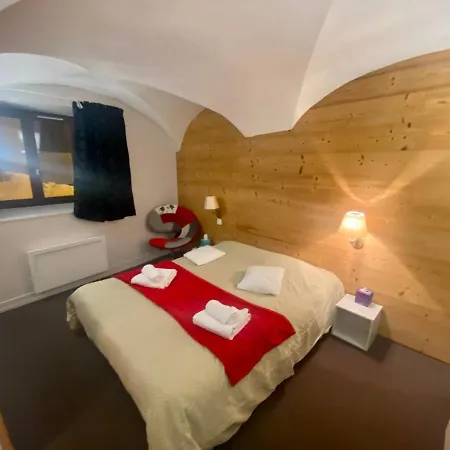 Apartamento Aya, Moderne Dans Le Coeur Du Village
